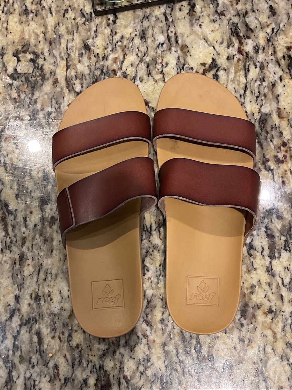 Reef Cushion Bounce Vista Slide Sandals. Women’s Sz 7 Rust
